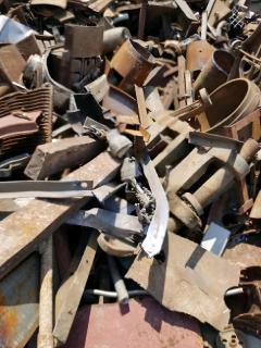 衡水市区常年上门回收废铜烂铁等一切废旧物资。